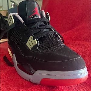 Nike Air Jordan 4 Retro. Never worn. Size 10 New no box